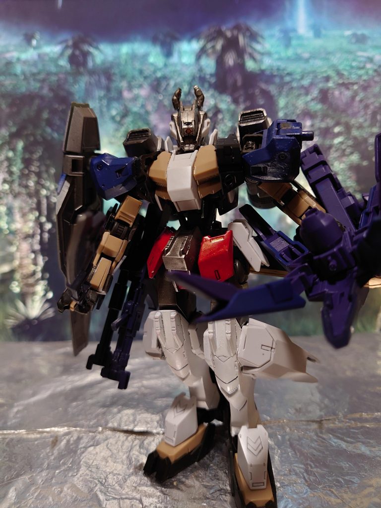 アステリオス迷宮の主正面ですそれはいつからかいたGBNの噂助けられたとも襲われたとも言われている彼は彷徨う今も誰かを探して