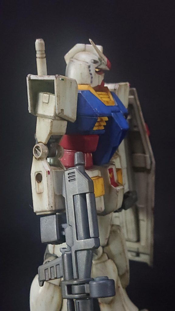 EG開発目的は初心者や子供にもプラモの作りやすさを享受することで、ガンプラの間口を拡げるためだと考えています。なので、子供と一緒に楽しむにはピッタリのキットだと思います。