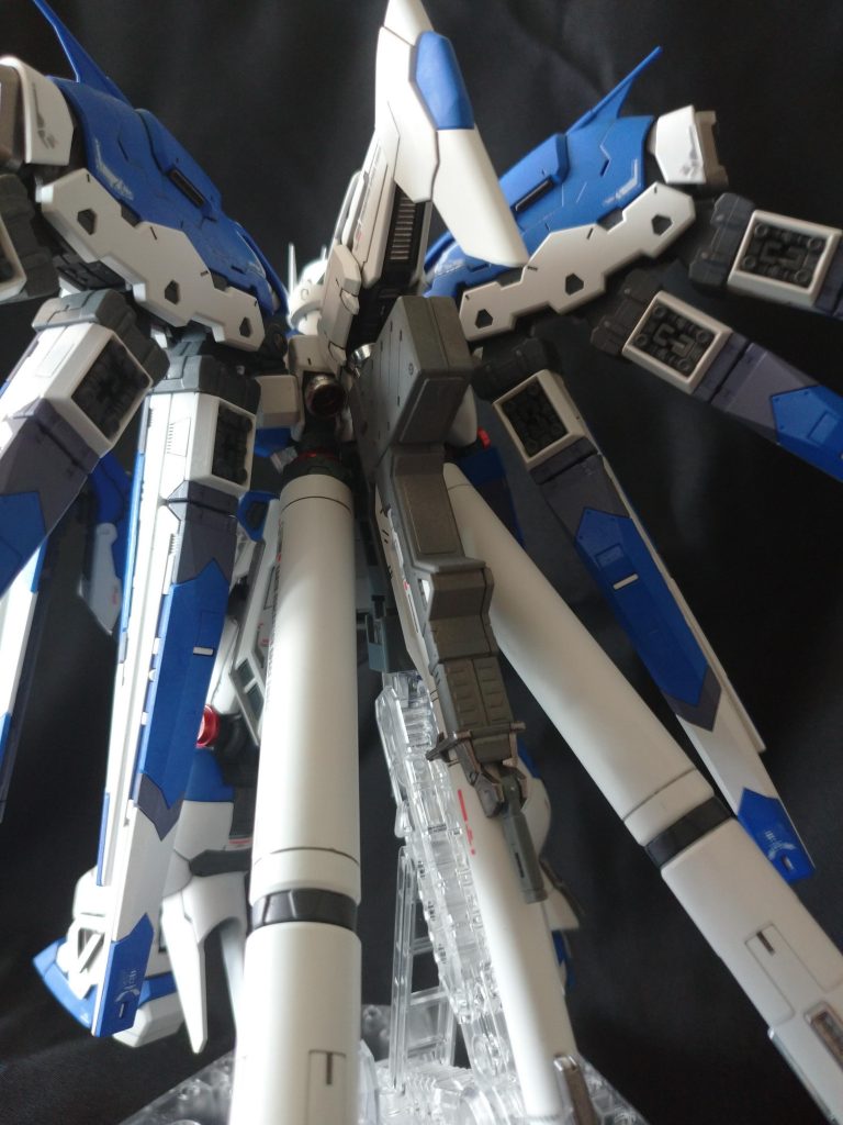 RG Hi-νガンダム–4枚目/制作者：タッキ~