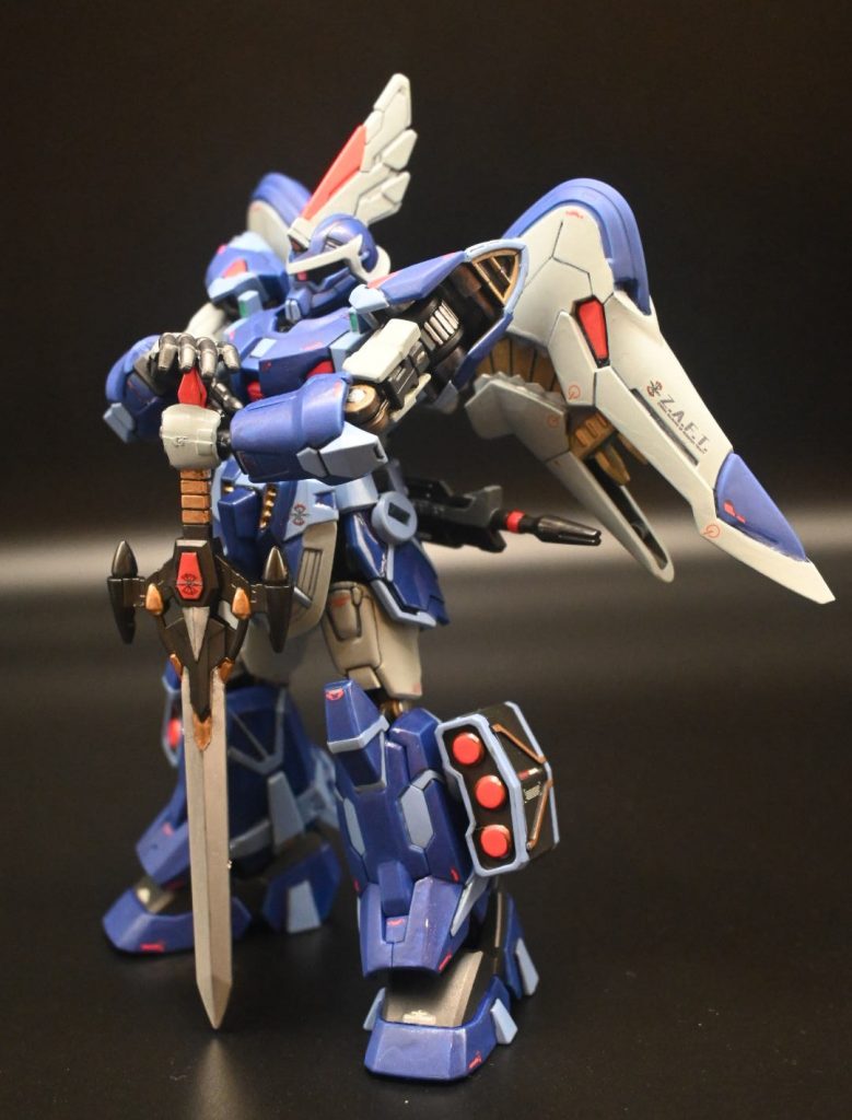 後は適当にポージングを幾つかGフレームは下手なHGより可動域も良好でアレンジ強めですがプロポーションも悪く無いので弄っていて楽しい品です