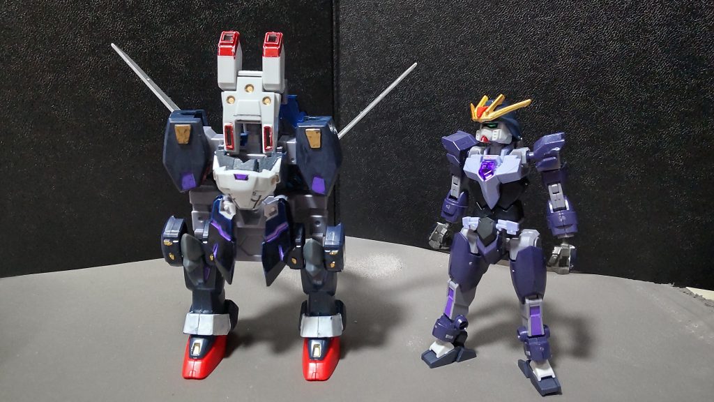 シュピーゲルアーマーとドッキングすることでコアガンダムシュピーゲルにチェンジ出来ます。