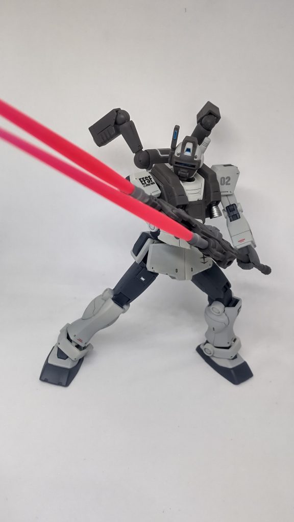 一年戦争時にヤザ…ヴァースキが乗ってたらいいなぁくらいの考えで装備を変更しています。