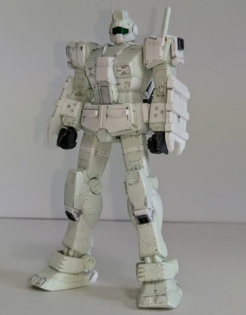 いつもの塗装前の状態です！これでFGガンダムベースとわかりますね😃