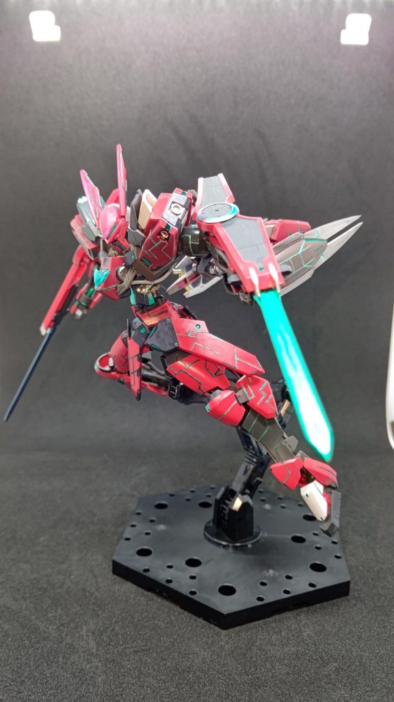 ヴァルキュリアブレード・ヴェールガンダム・フレームタイプ対策のための近接武器