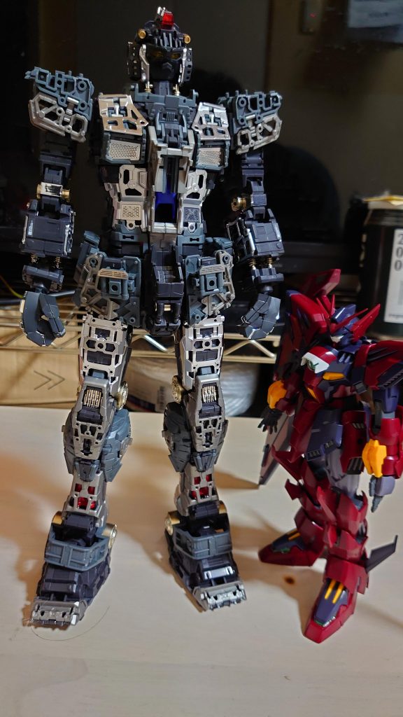 なんだかんだで、完成させるのがもったいなくて、結局合間でコツコツ10ヶ月もかかってしまいました(。´Д⊂)