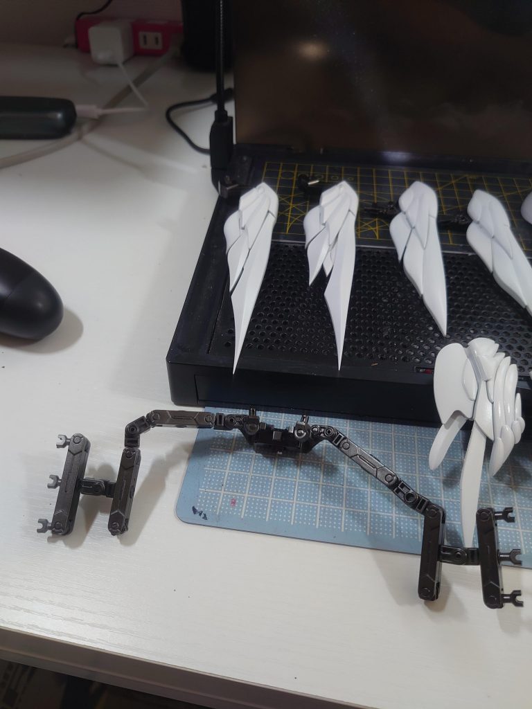 ウイングのフレーム