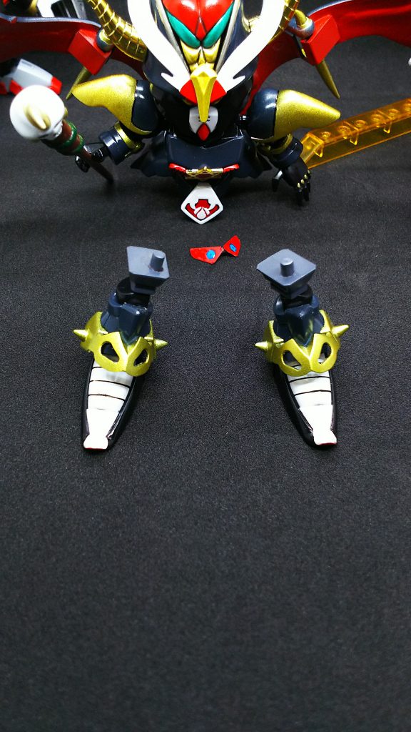 後付けで作ったレジェンドBB用の汎用足延長スペーサーです。本来はレジェンドBBをクロスシルエットの等身に近づけるために作ったものです。