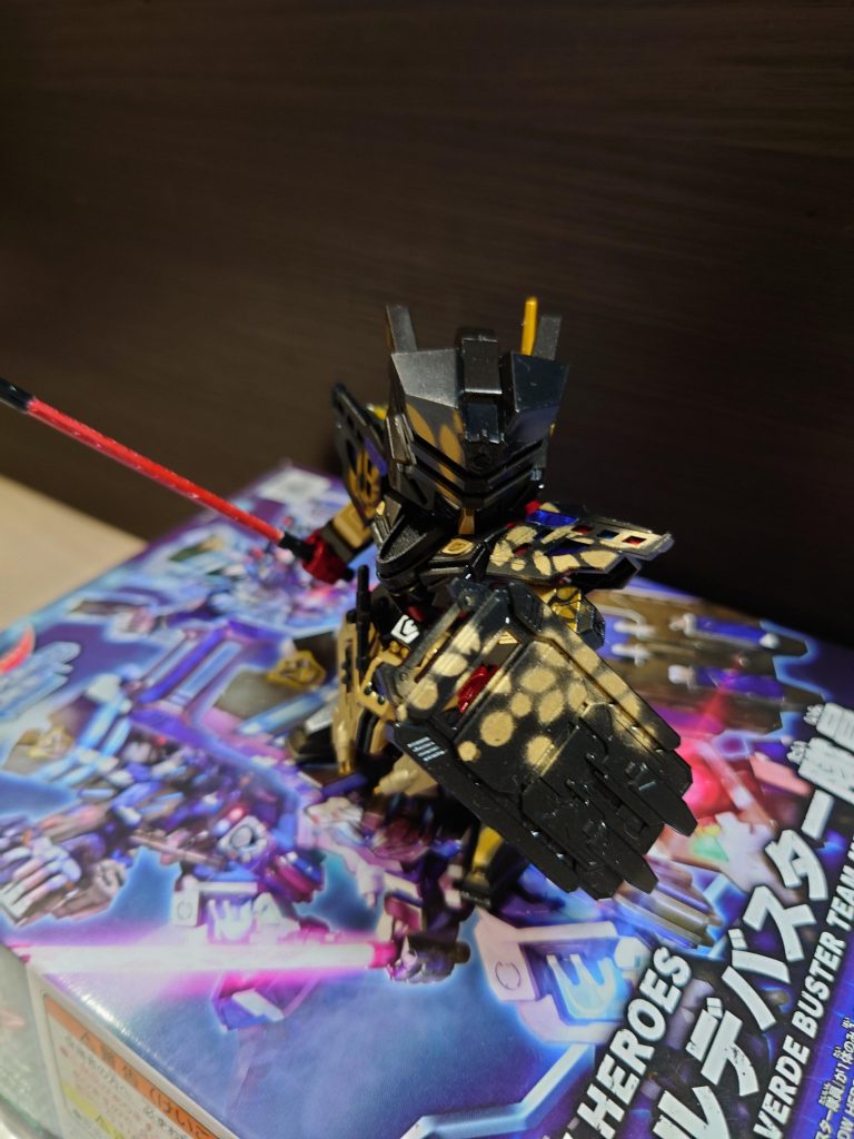 チタンゴールドでの模様がぼやけてしまったので、次はぼやけないように努力します！