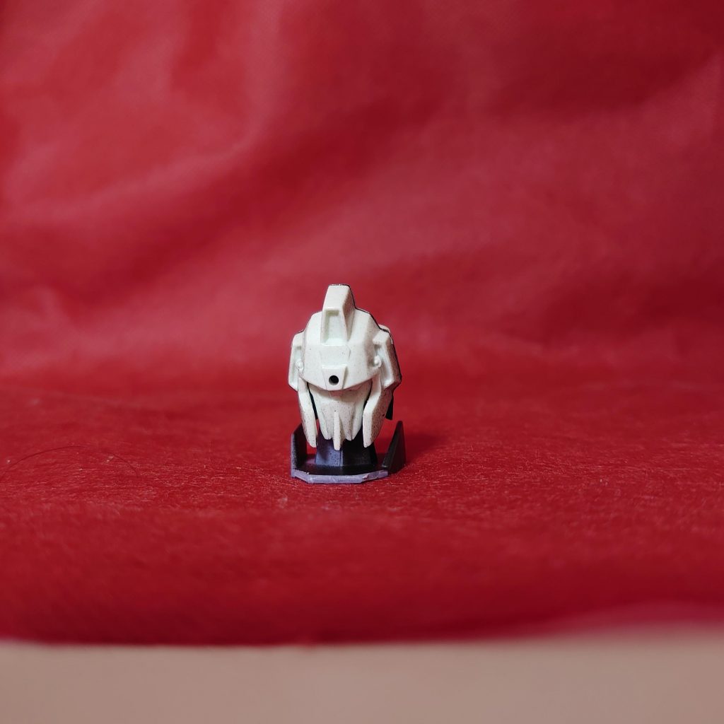 マスク部を切り離し奥側に再接着。