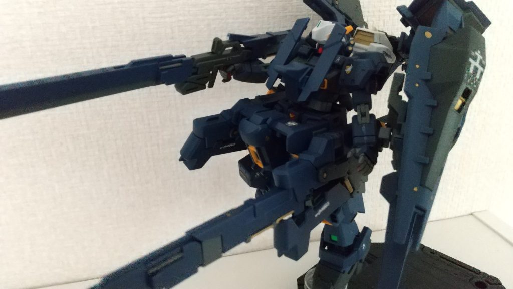 色がちょっと違っていて、たぶん設定通りには作ってないですが、ほぼあってると思う。バリエーションが複雑すぎて、わけわからん。