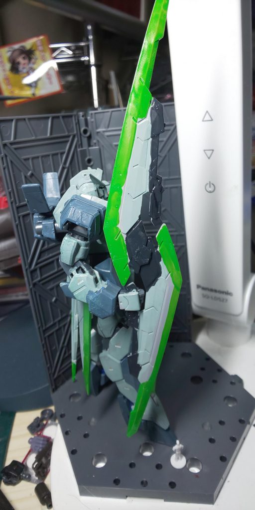 AGE-1レイザー–4枚目/制作者：うみ