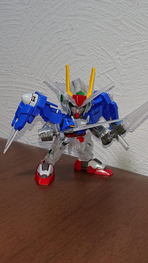 塗り分け箇所が多かったので今回はすべて筆塗りの部分塗装のきらきら仕上げにしました。