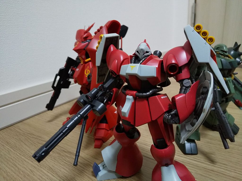 ネオ・ジオン機体で。ヤクト・ドーガはギュネイ機よりクェス機の方が好みです。頭のデザインもよりシンプル。