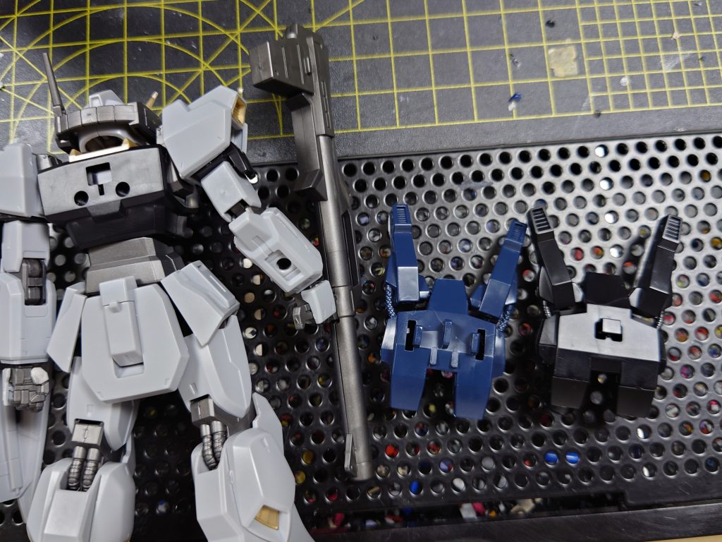 GディフェンサーとバックパックのみノーマルのREVIVE版から移植