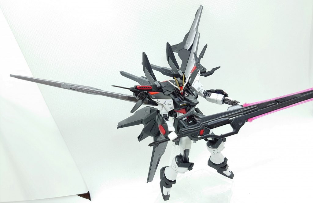 とにかくバックパックが非常に大きく画角に入らないという事がなかなか悩ましいところ。