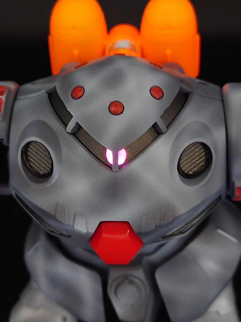 モノアイは、お手軽電飾