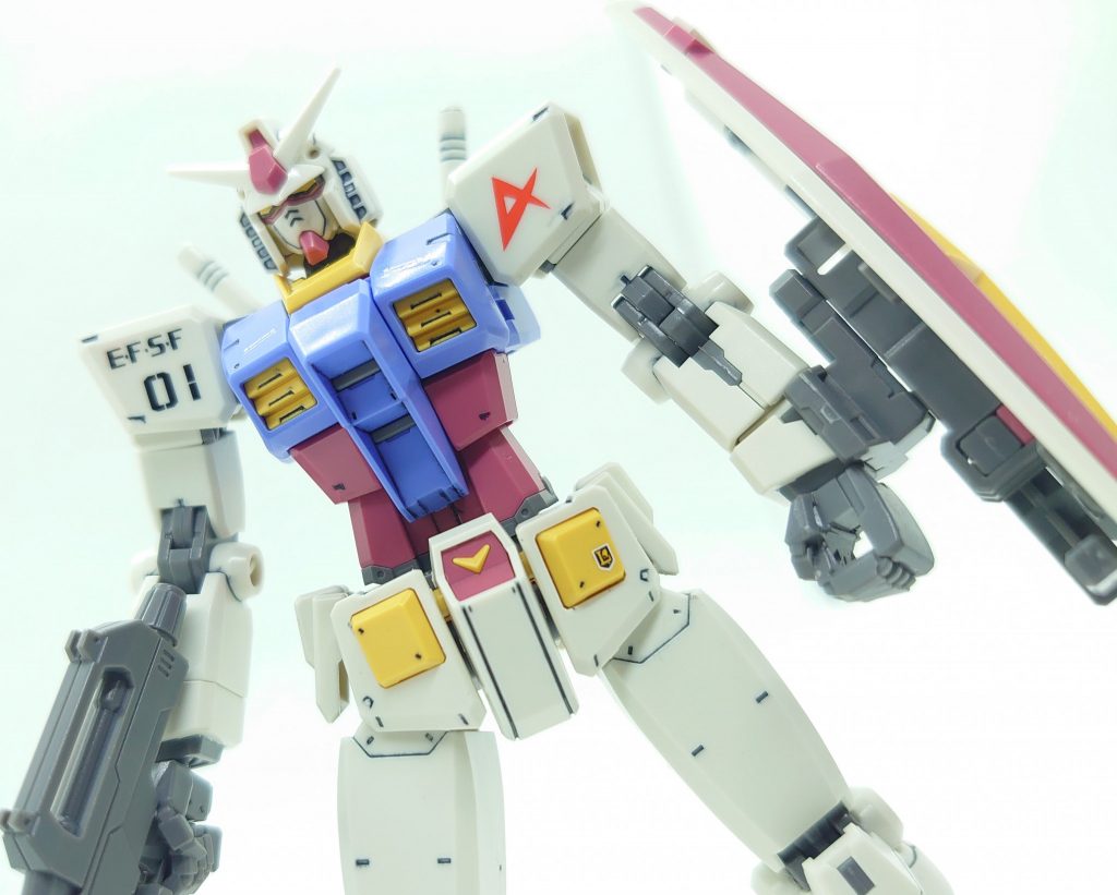 墨入れ、デカール、トップコートのみで仕上げました。成型色もキレイでお手軽に満足できる良キットでした。