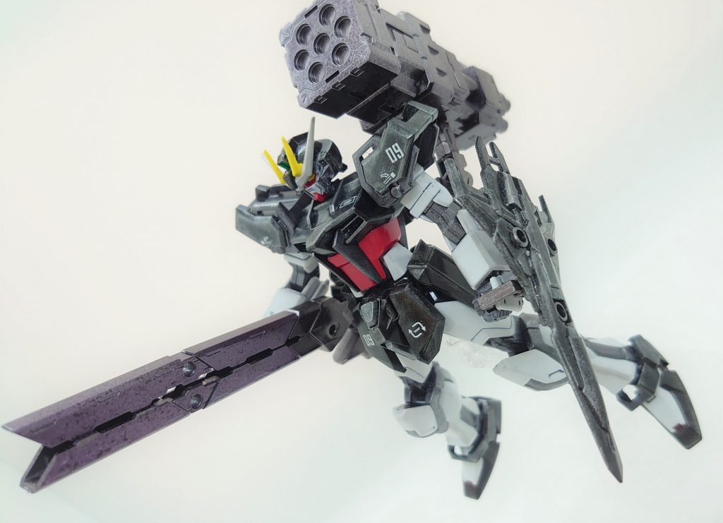 レールガンとミサイルランチャーを取り付けてみました。