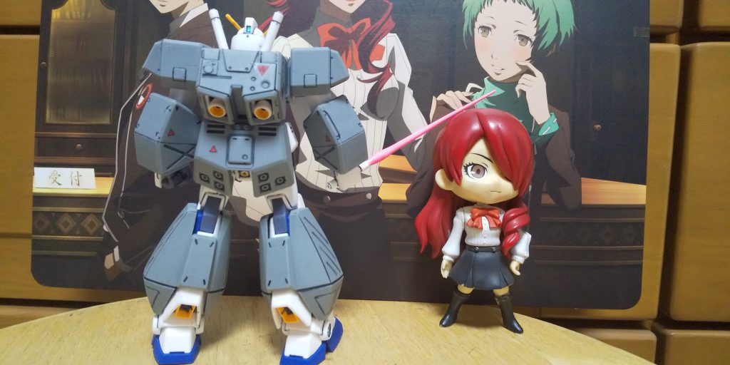 :後ろだ。なんか動きにくそうだ。(笑)