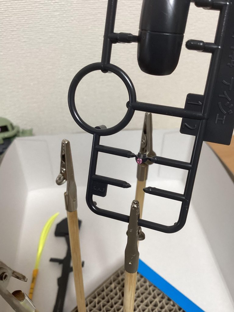 モノアイピンクで塗り