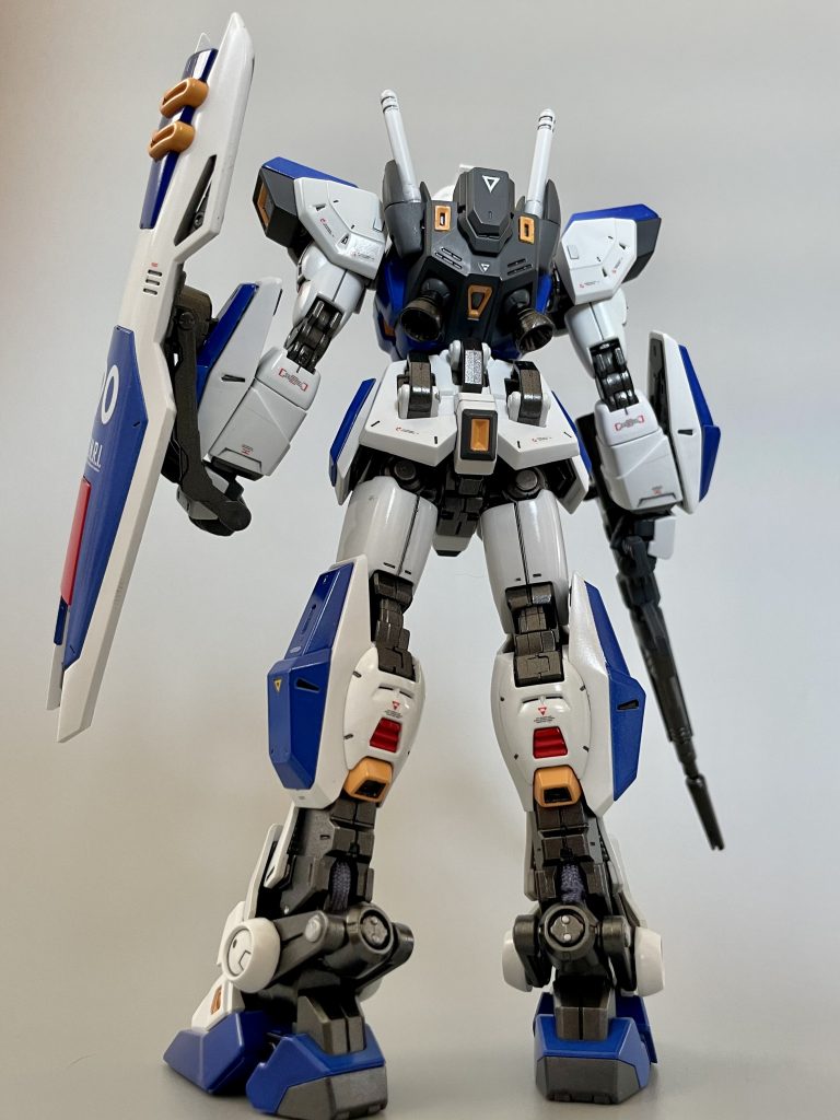 フレーム部分はガイアノーツのスターブライトアイアンを使いました。