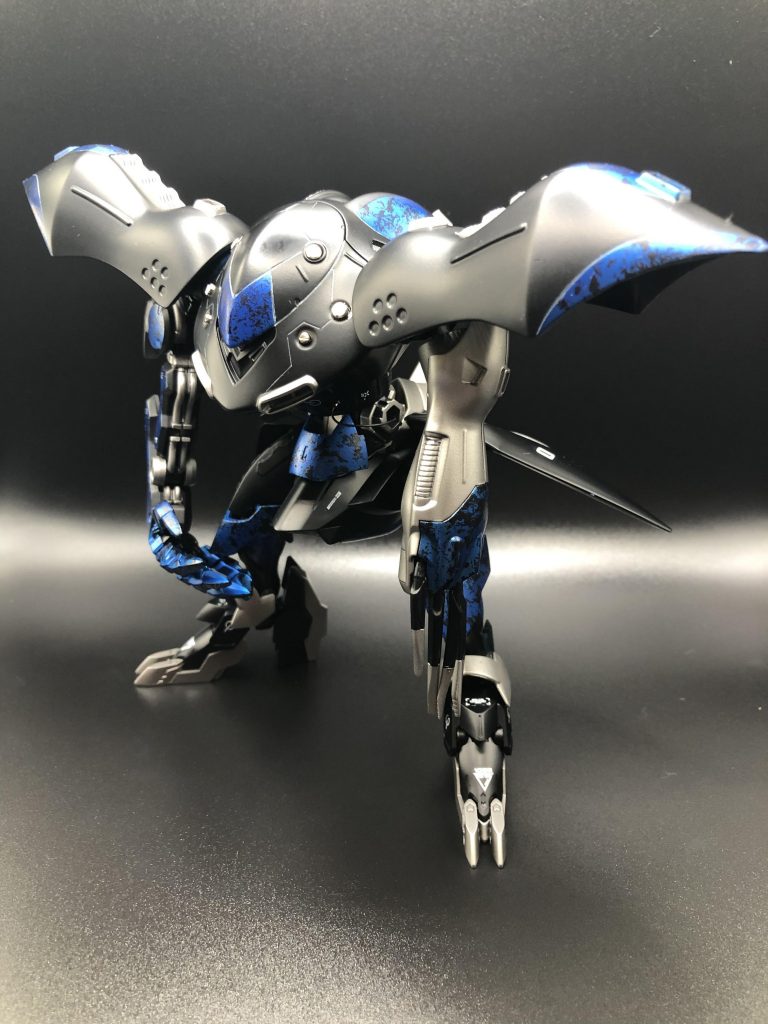 今回の作品は、以前投稿しました、ジェガンでのプラ板工作、ゲルググJでのメッシュ、椎茸加工、キュベレイでの初ミキシングを全て詰め込んだ作品になります。故に、機体名に母と付けました。後付け設定でございます。今回の作品で家族設定は最終回でございます。今まで内は設定にお付き合いくださり誠に有難うございました。