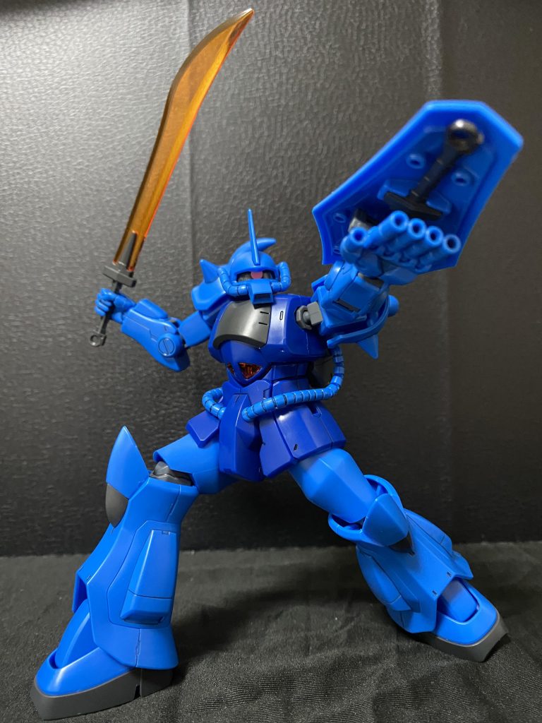 グフ（素組みと墨入れ）–3枚目/制作者：@ganpuraozi