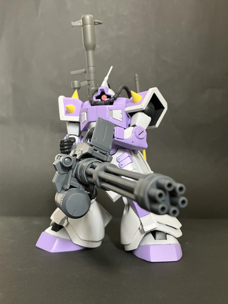 ドムには大きい武器が似合いますね〜