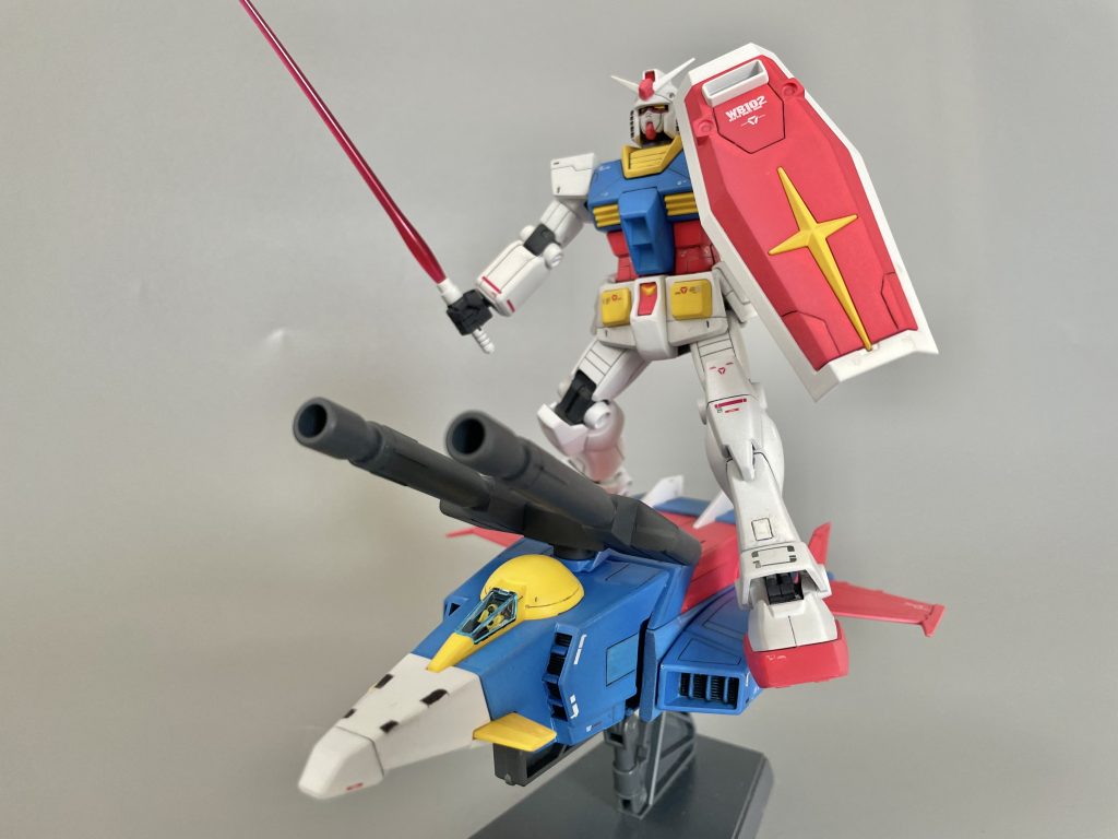 付属のガンダムと箱絵の感じで。