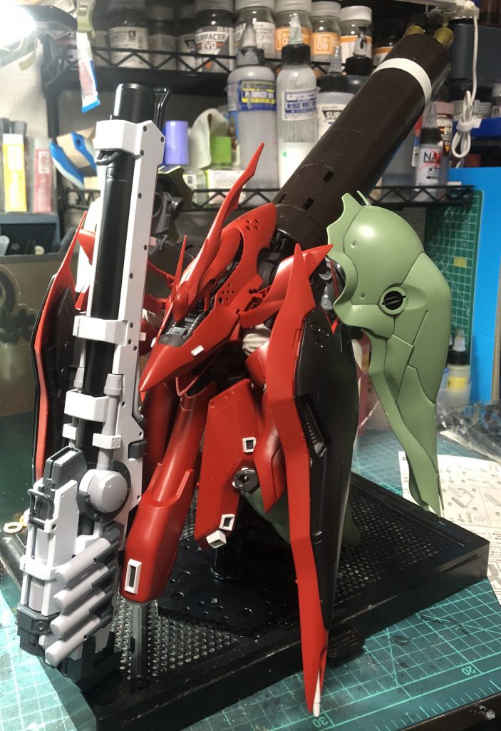 当初はコレを持たせる想定でしたが、しっくりこなさすぎたので見送りに。