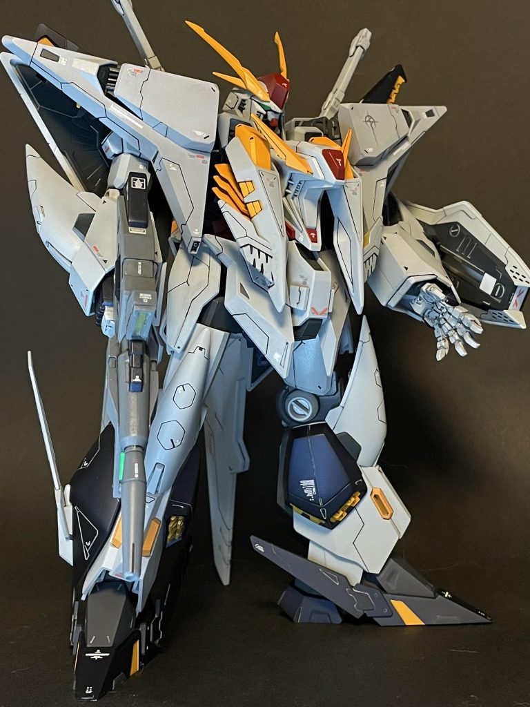 完成です♪いやー楽しかったですよ、ホント。でも、作成途中に、凄く良い作品をいっぱい見たり観たりしたので、自信喪失も少しあったり笑でも、やっぱり、プラモ作ってる時はホント幸せだし楽しいし、完成させた時の達成感も大きいので、やめられないですよ笑