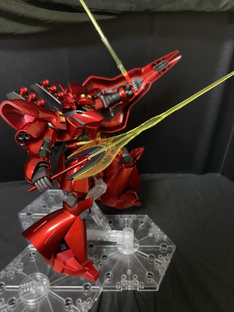 HG サザビー–3枚目/制作者：@ganpuraozi