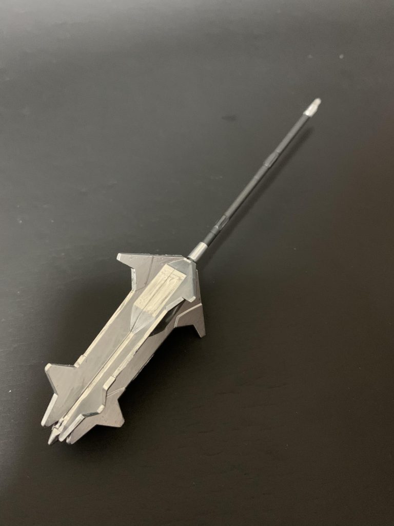 メイス及び太刀は、ガイアノーツ4アーティストマーカーシルバーで塗ってます。