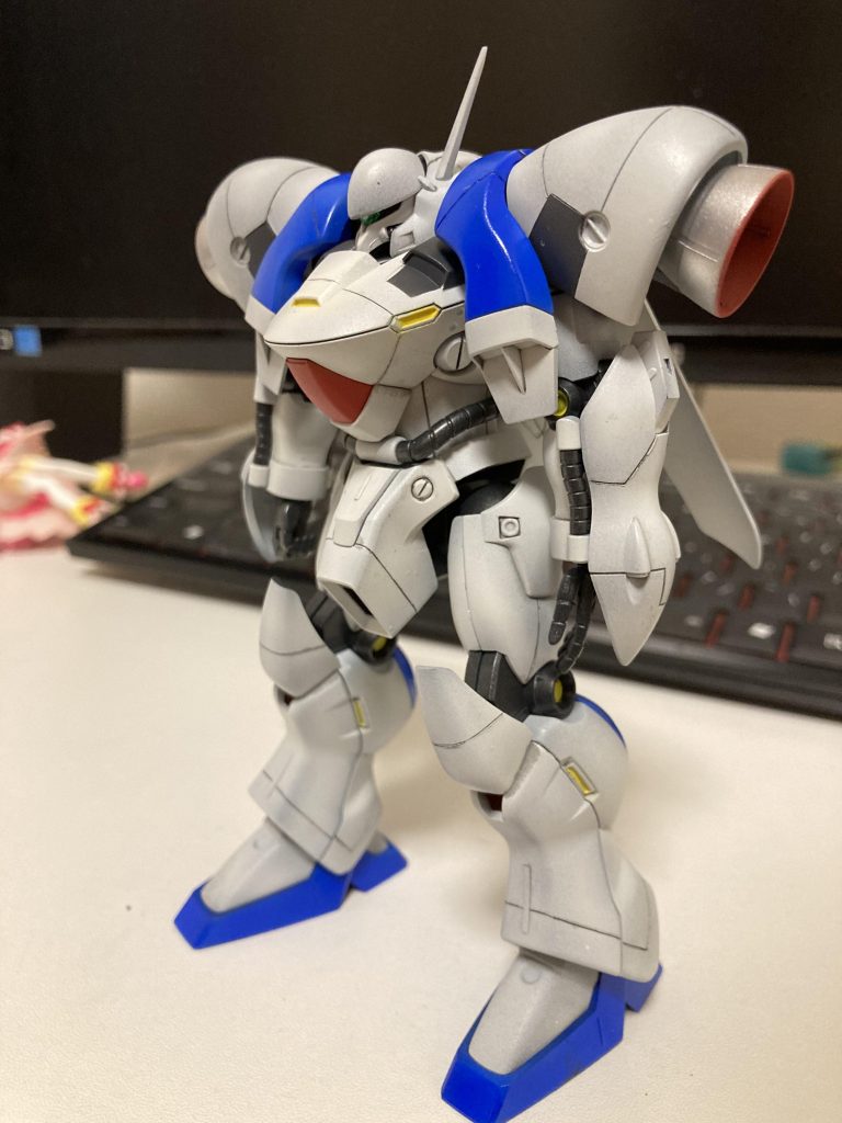 仕上げ前です。ガイアノーツのシルバーが綺麗だったんですが、完成してテンション上がりすぎて、ここまでつや消し塗装しちゃった‥‥普通にクリアー吹いてればもっと綺麗だった！はず‥‥