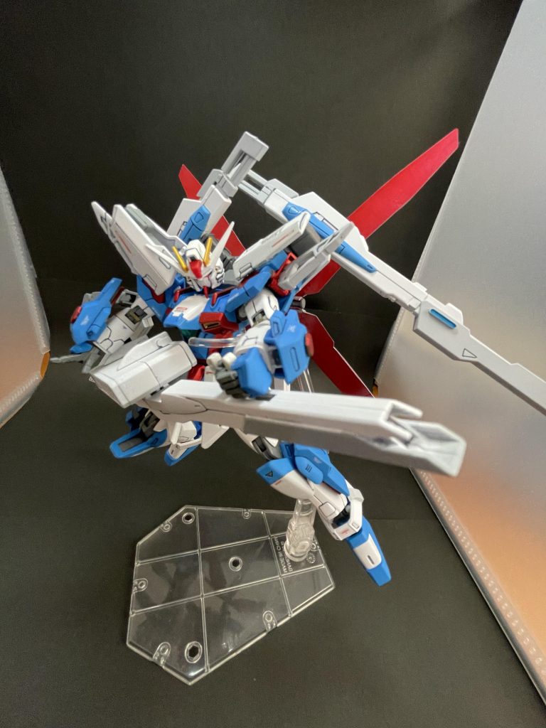 ガンダムX魔王のサテライトランチャー形態も接続アームにより、再現可能