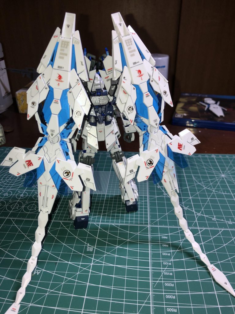 背面もしっかり貼ってみましたアシンメトリーにしても良かったのになと思いますこの気持ちは明日になっても変わってないと思います