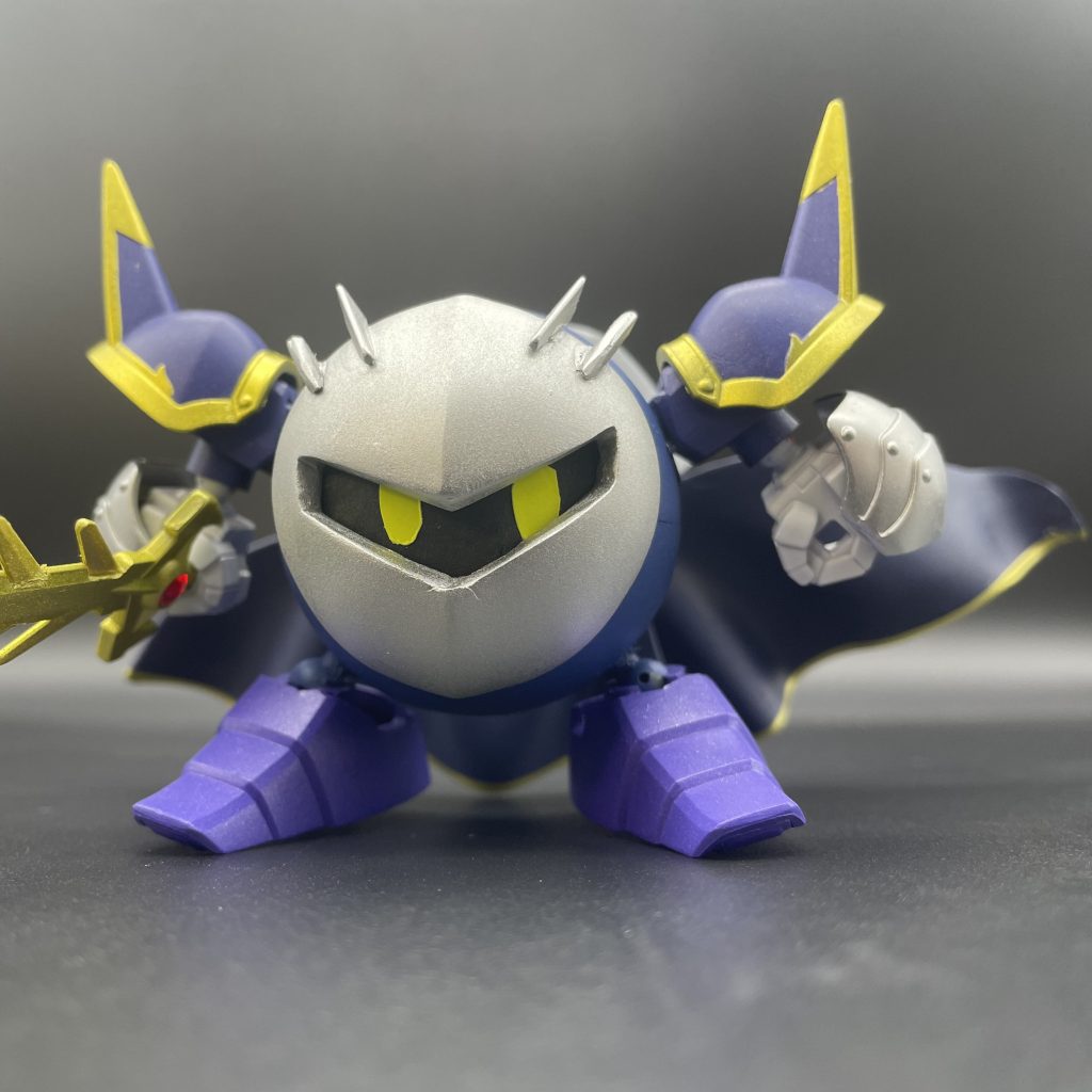 肩は張梁ゲルググ、手首はAGE-1タイタスに騎士ガンダムの肩パーツ、足は旧HGギャンから。