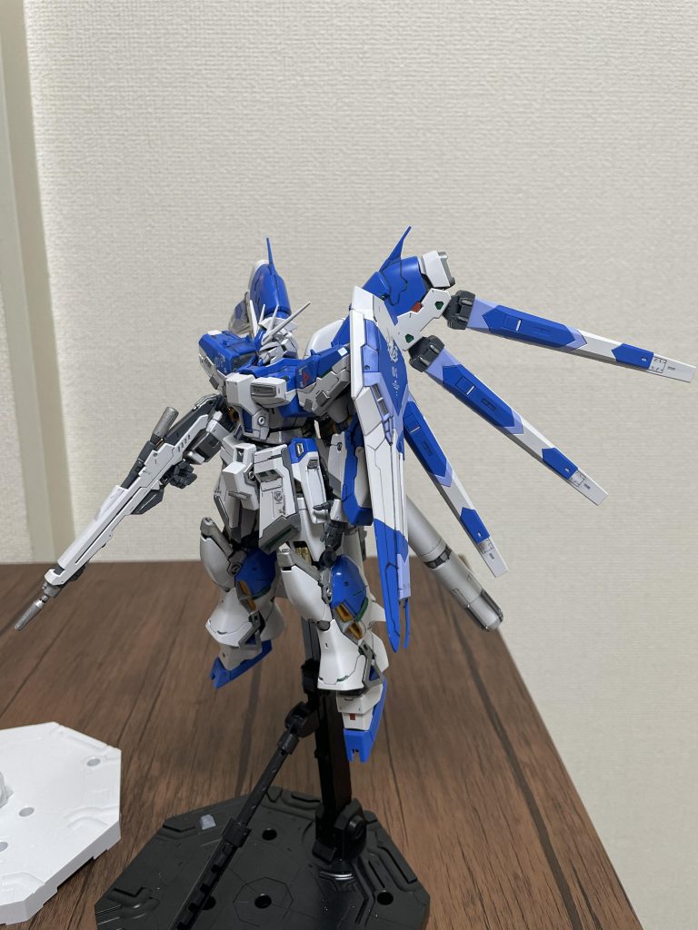 ナイチンゲールの時は金の感じが良かったので今回は銀のイメージで作ってみました！にしてもカッケェなこのフォルム！