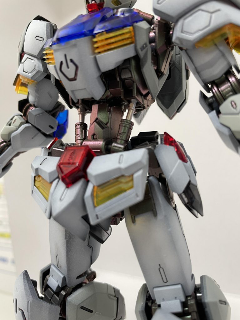 フレームはおなじみ100均のネイルパウダークリアーで✨