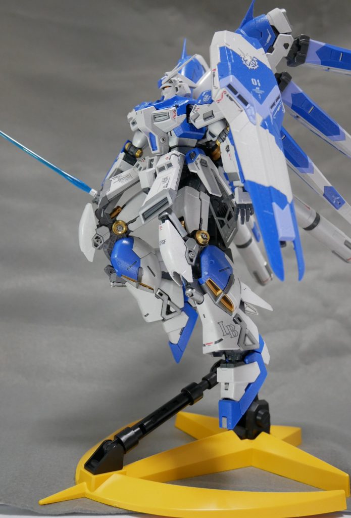 RG 1/144 Hi-νガンダム–3枚目/制作者：suteteko76
