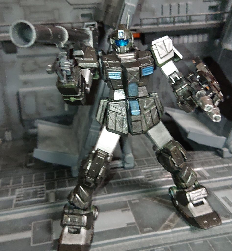 元がヨーロッパ戦線陸ジムなのでレールガンのかわりにハイパーバスーカ装備