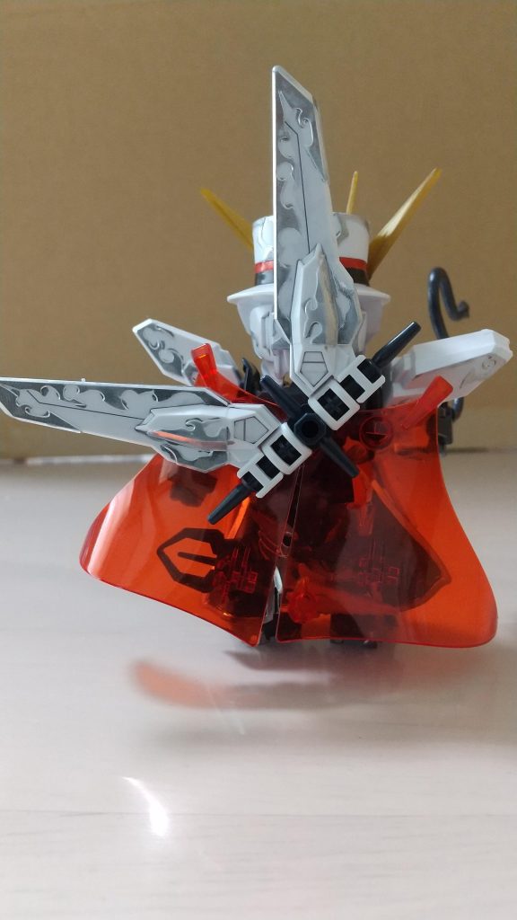 後ろやっぱりシルバーが雑に見えるなぁ…