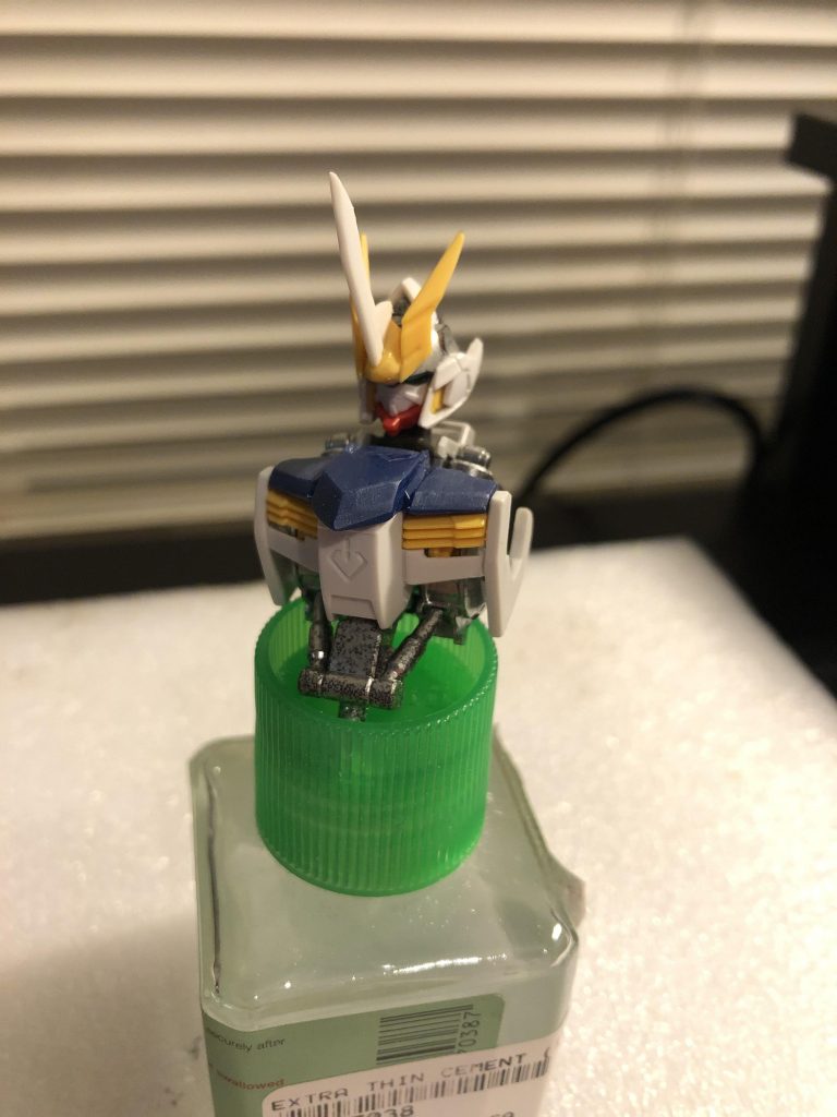 途中でアンテナパーツを紛失してしまい、結局スクラッチする羽目に...