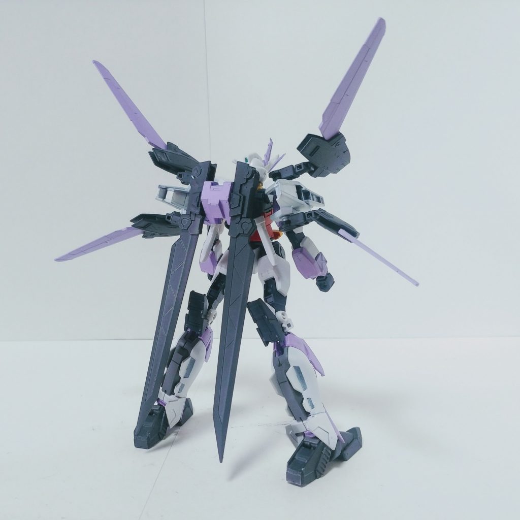 ガンダムイクスクルーナ–3枚目/制作者:火鉢