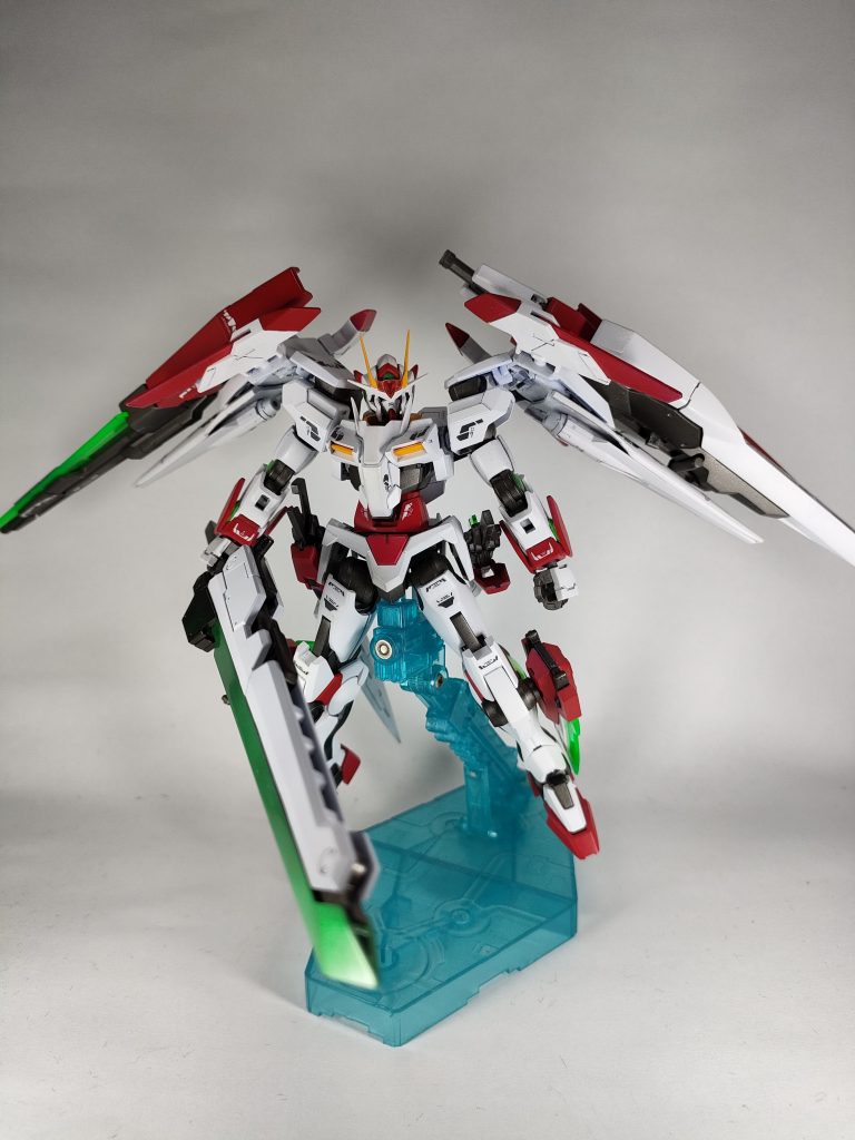 ライザー代わりにサムライマスターソードをマウント。GNオオタチと命名。