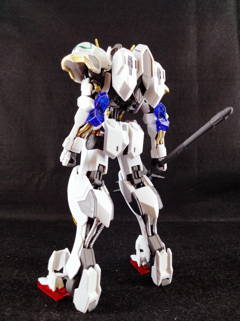 パイプ系はシルバーとゴールドにしてみました。その他金属っぽいところに適当にゴールドとか入れてます。思ったより良い感じになりました😁