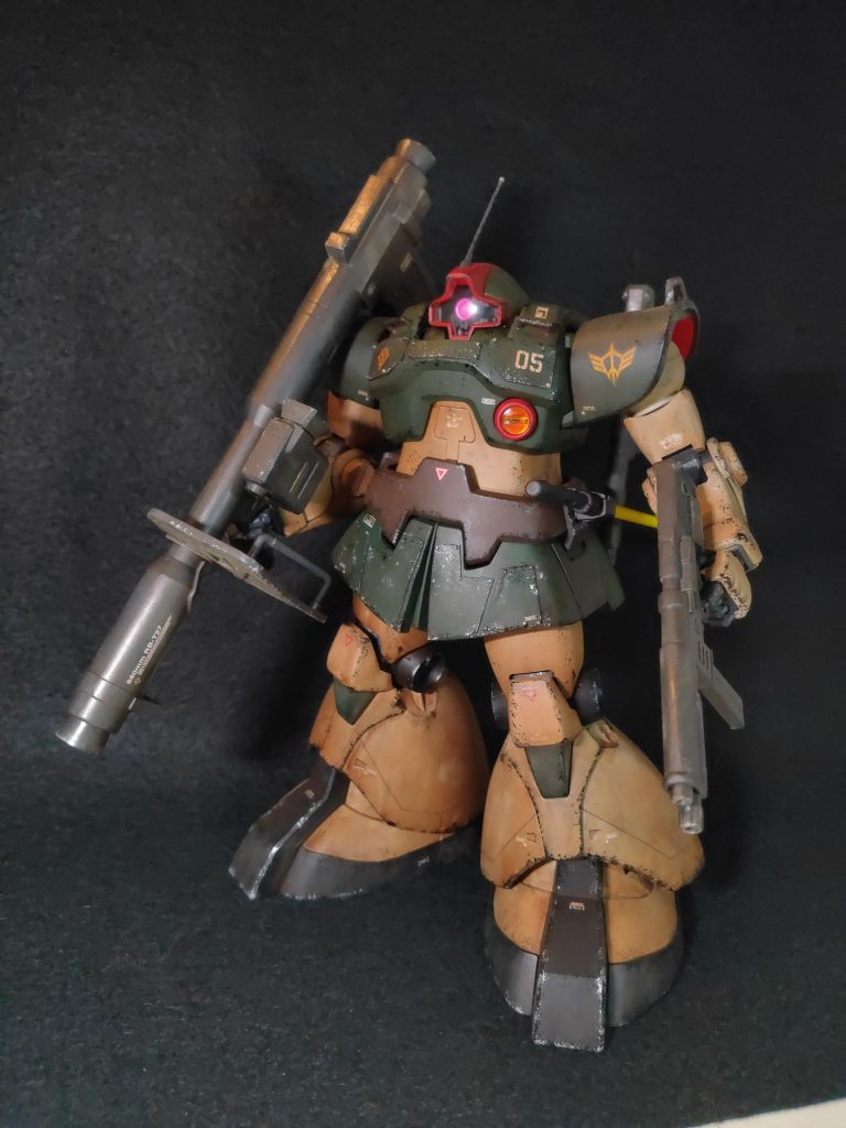 全体はこんな感じで脚部などにディテールを追加し胸部とスカートパーツに追加装甲を作成しました。追加装甲は自分の中でとても気に入っています( ˵ ° ~ ° ˵ )