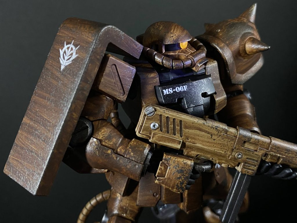 HGUCザクII F2型（木目模様）–3枚目/制作者：@BradlyHammond