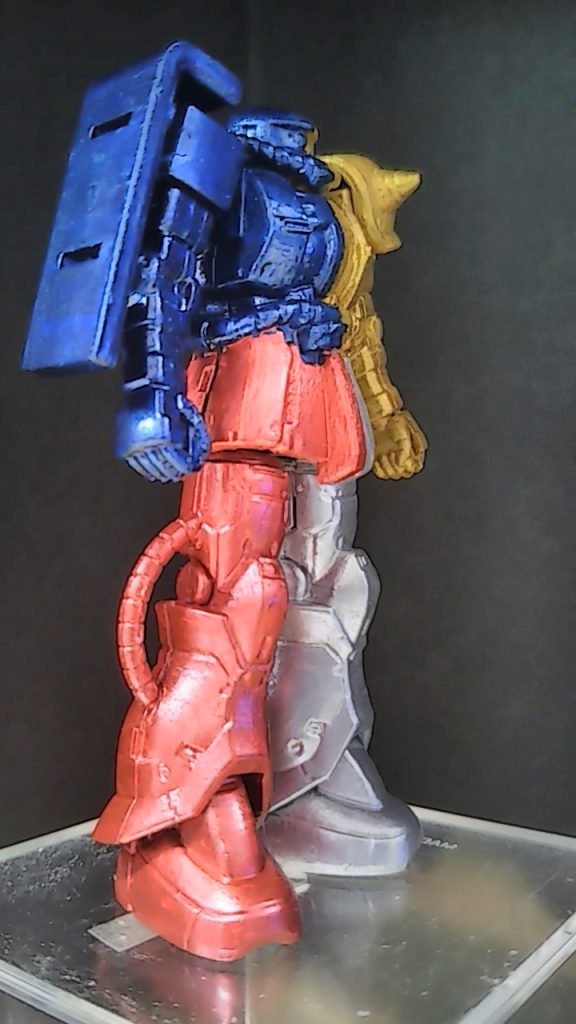 意外とこの年には…新しい作品が無い感じでした😥　ネタ？を考えるのに…苦労しました😅😅😅