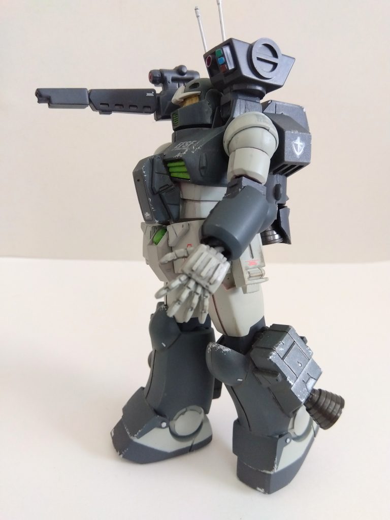 HGガンキャノンを基本に旧キットガンキャノンⅡのパーツをミキシング、あとはビルダーズパーツを使用しています。